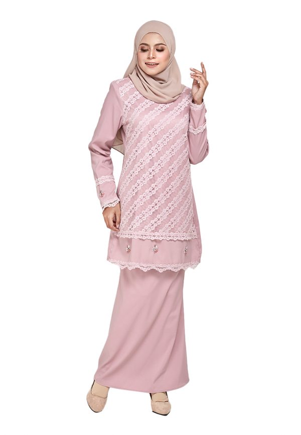 Lily Pink (1)